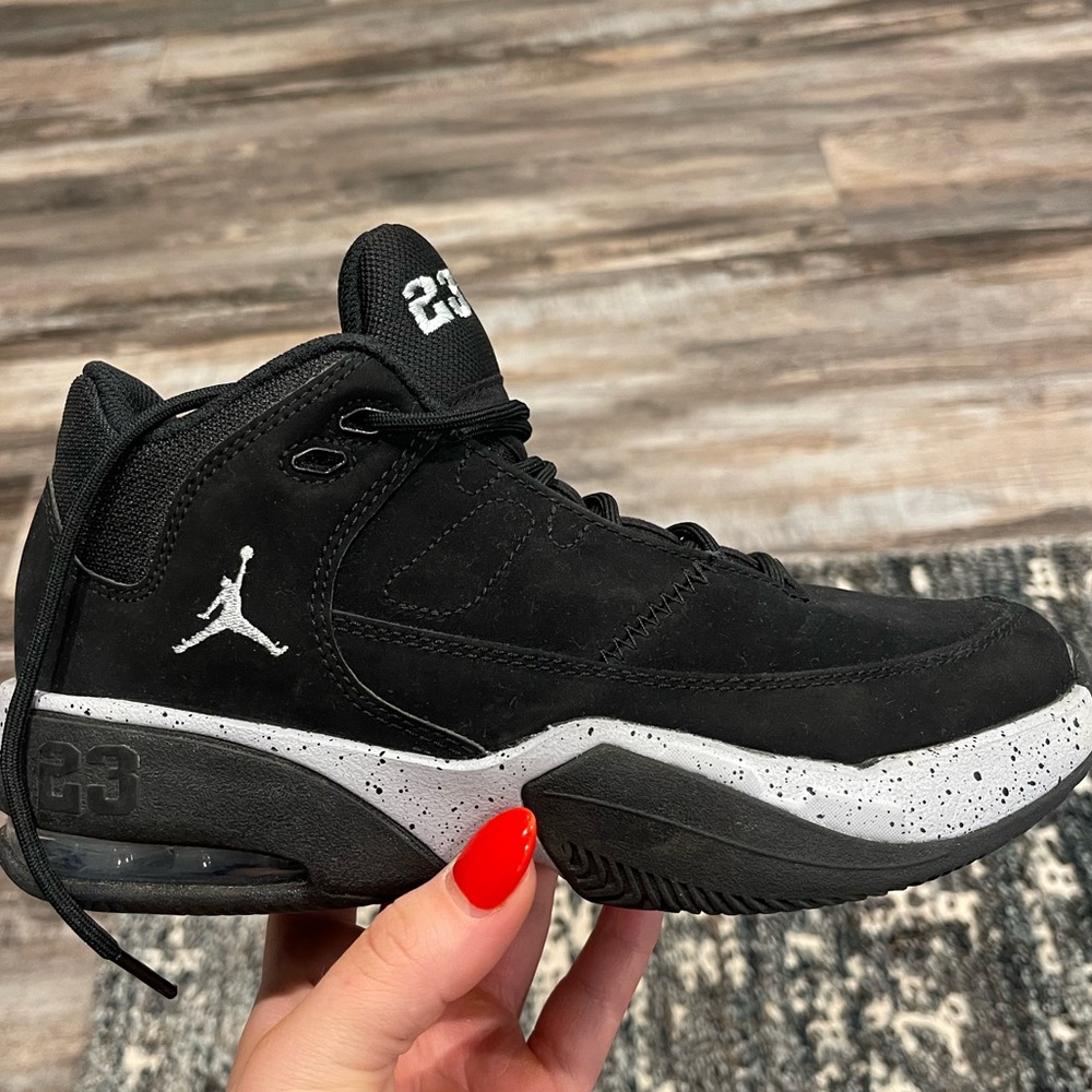 Jordan max Aura 3